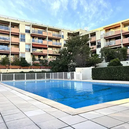 Appartement Hye300-1168 2 Pièces Jusqu'a 3 Personnes -