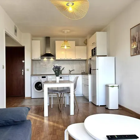 Hye300-1168 2 Pièces Jusqu'a 3 Personnes - *